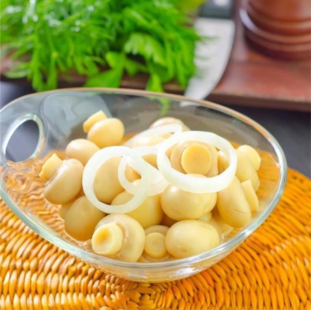 canned whole mushroom.jpg